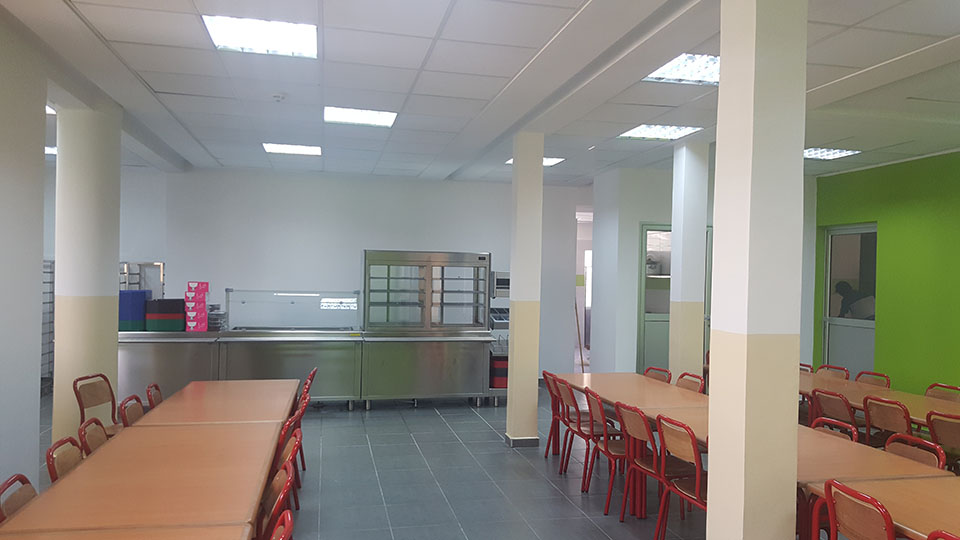 self et Cantine